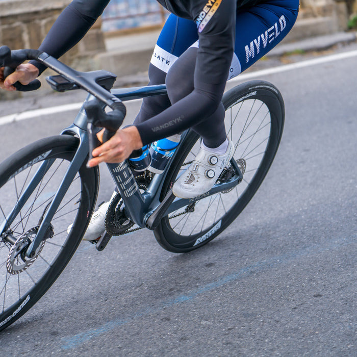 Körperschwerpunkt auf dem Rennrad