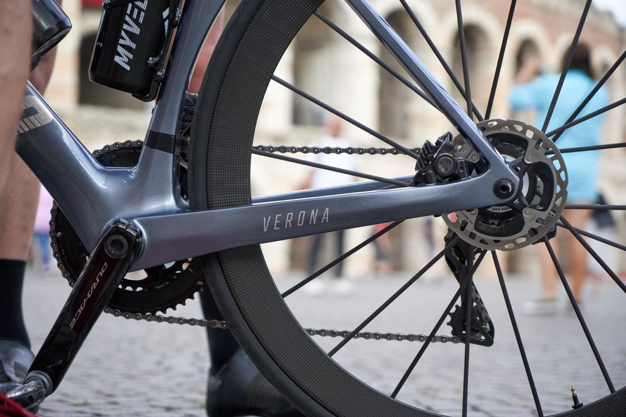 Warum Rennräder ohne Pedale verkauft werden – und welches Pedalsystem für den Einstieg sinnvoll ist