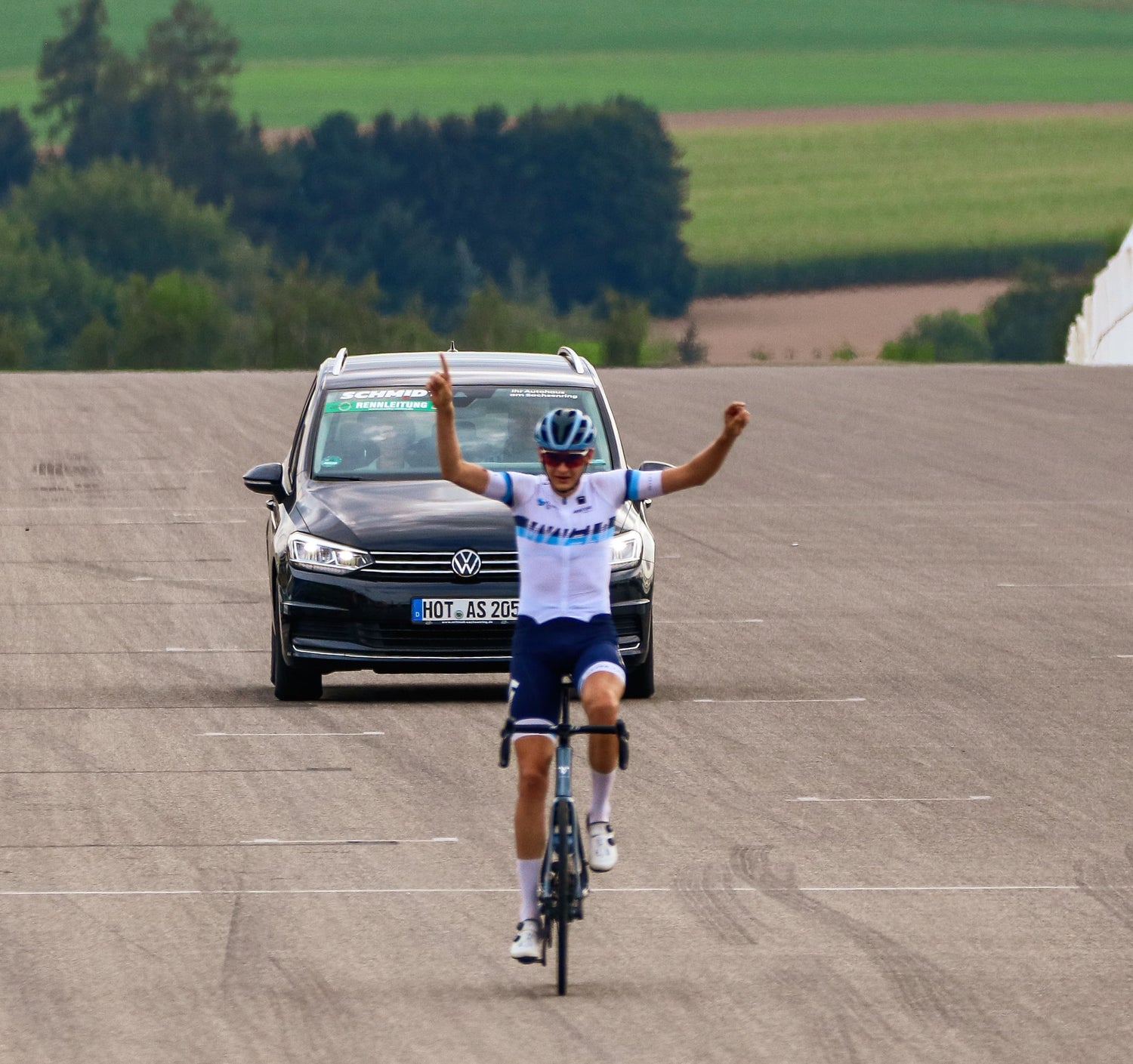 Driving your road bike safely and efficiently with a tubeless tire