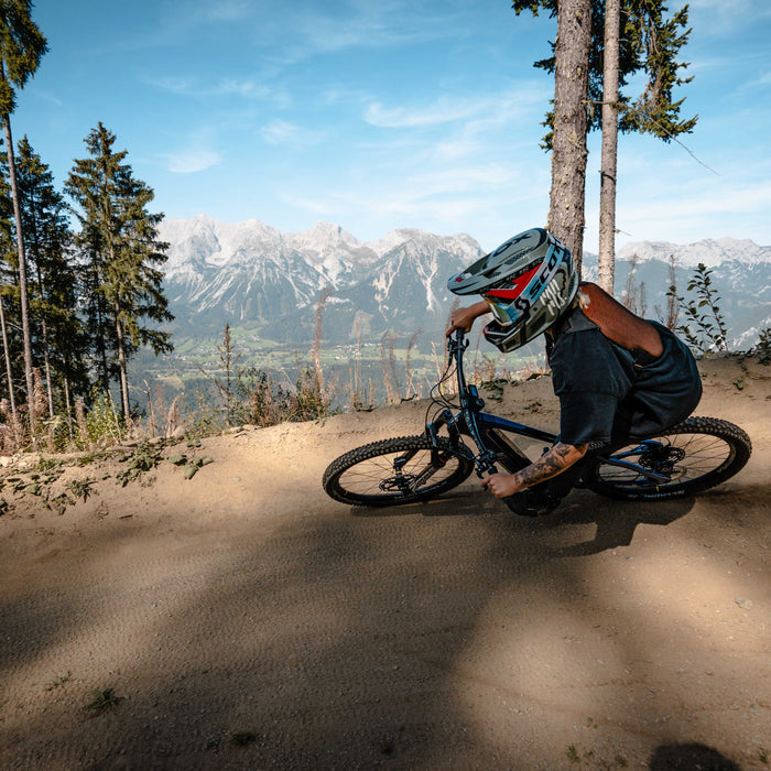 MYVELO Aspen E-MTB Fully Downhill