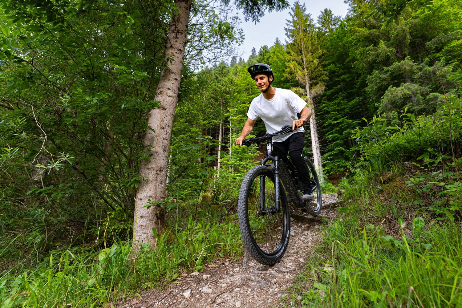 myvelo_stelvio_13_action_3x2_invisions